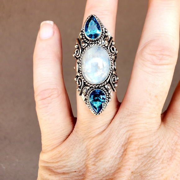 New Rainbow Moonstone & Blue Topaz 925 Silver Statement Ring. - Picture 12 of 15